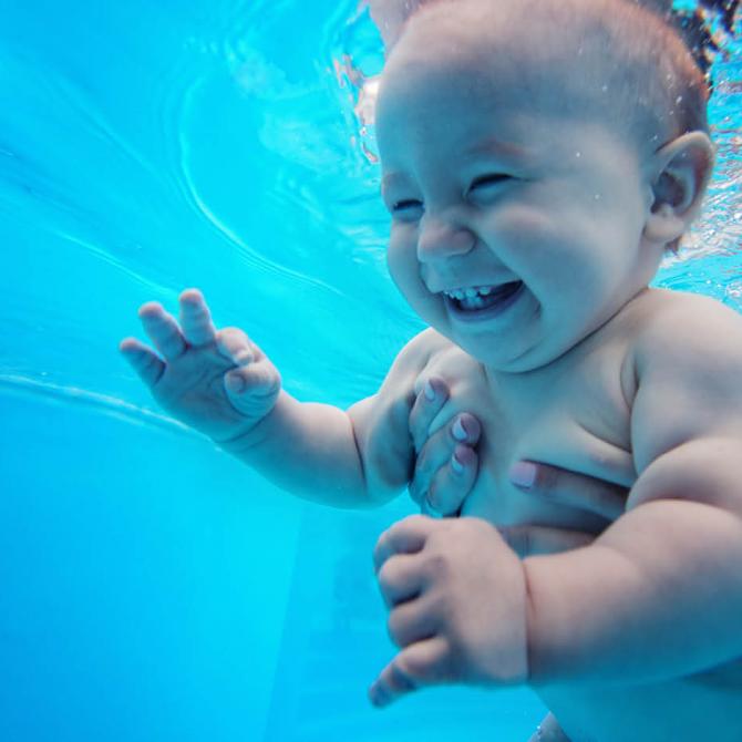 Babysvømning Babysvøm