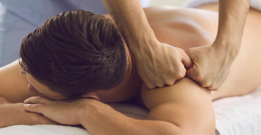 Ficness tilbyder sportsmassage til alle medlemmer